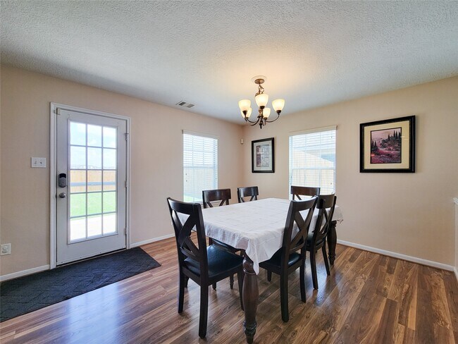 Building Photo - 7726 Sagemark Ridge Dr