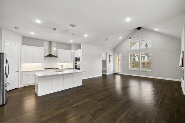 Building Photo - 13313 Rembrandt Dr