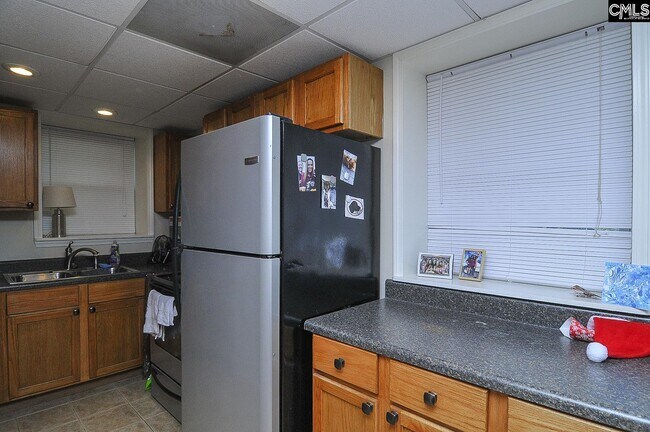 Building Photo - 1012 Laurens St