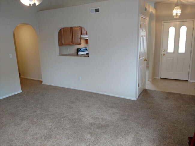 Building Photo - ALL PROSPECTIVE TENANTS MUST SUBMIT A $58 NON-REFUNDABLE APPLICATION FEE PER APPLICANT ONLINE AND...