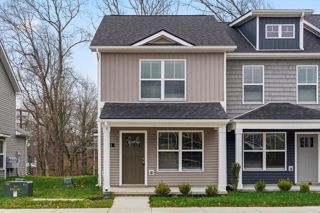 Building Photo - New Construction Townhome Internet and Trash Included