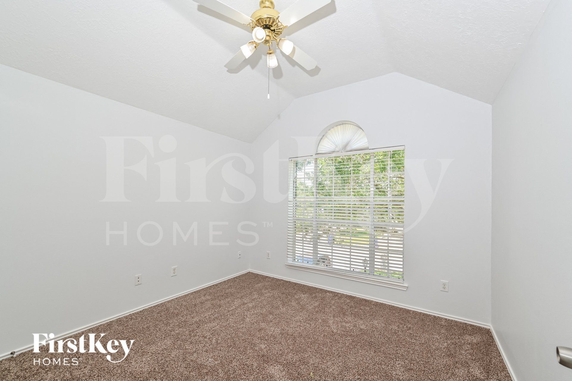 Building Photo - 11125 31st Ave N