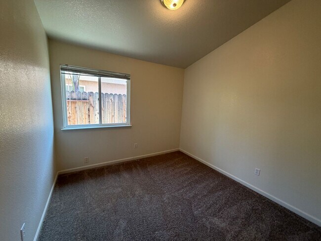 Building Photo - 7565 Whitmore St