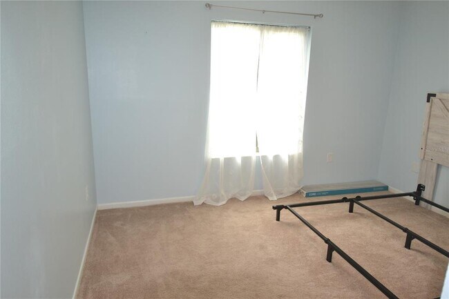 Building Photo - 3232 Lake Pine Way E