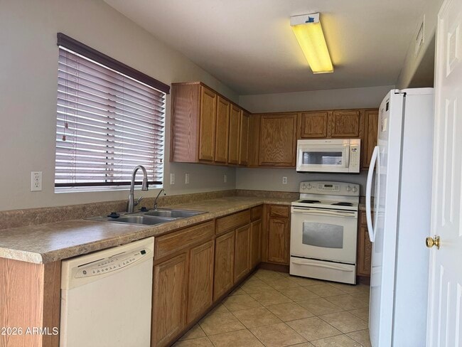 Building Photo - 15888 W Yavapai St