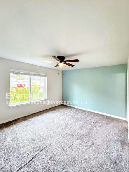 Building Photo - 19403 7th Ave W