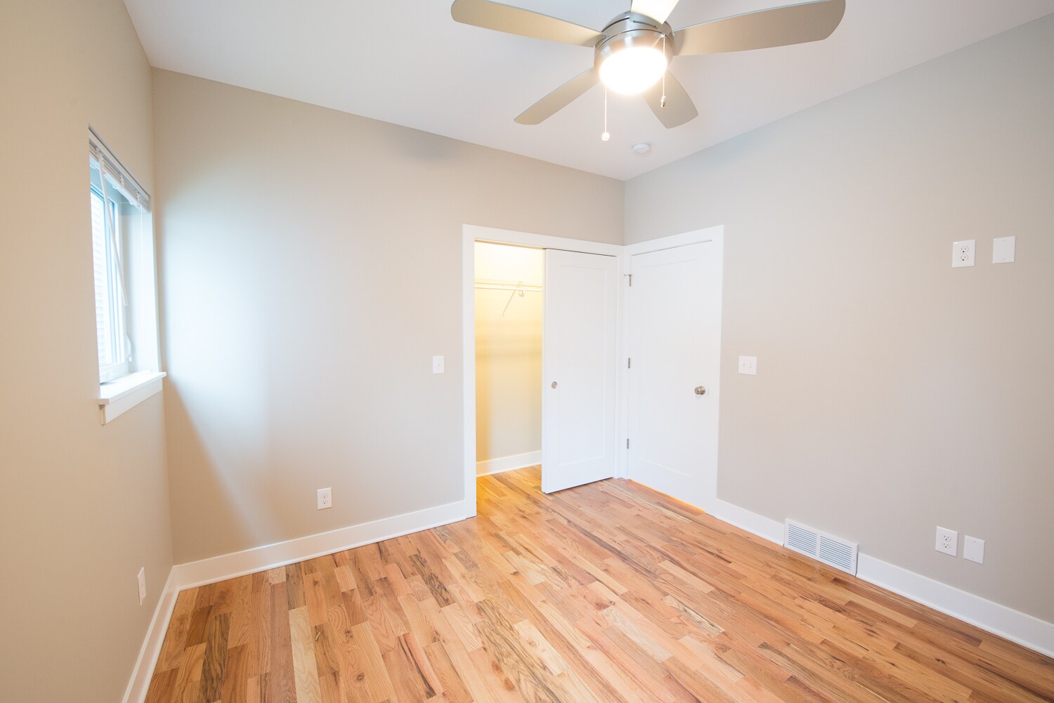 Building Photo - 1610 E Belleview Pl