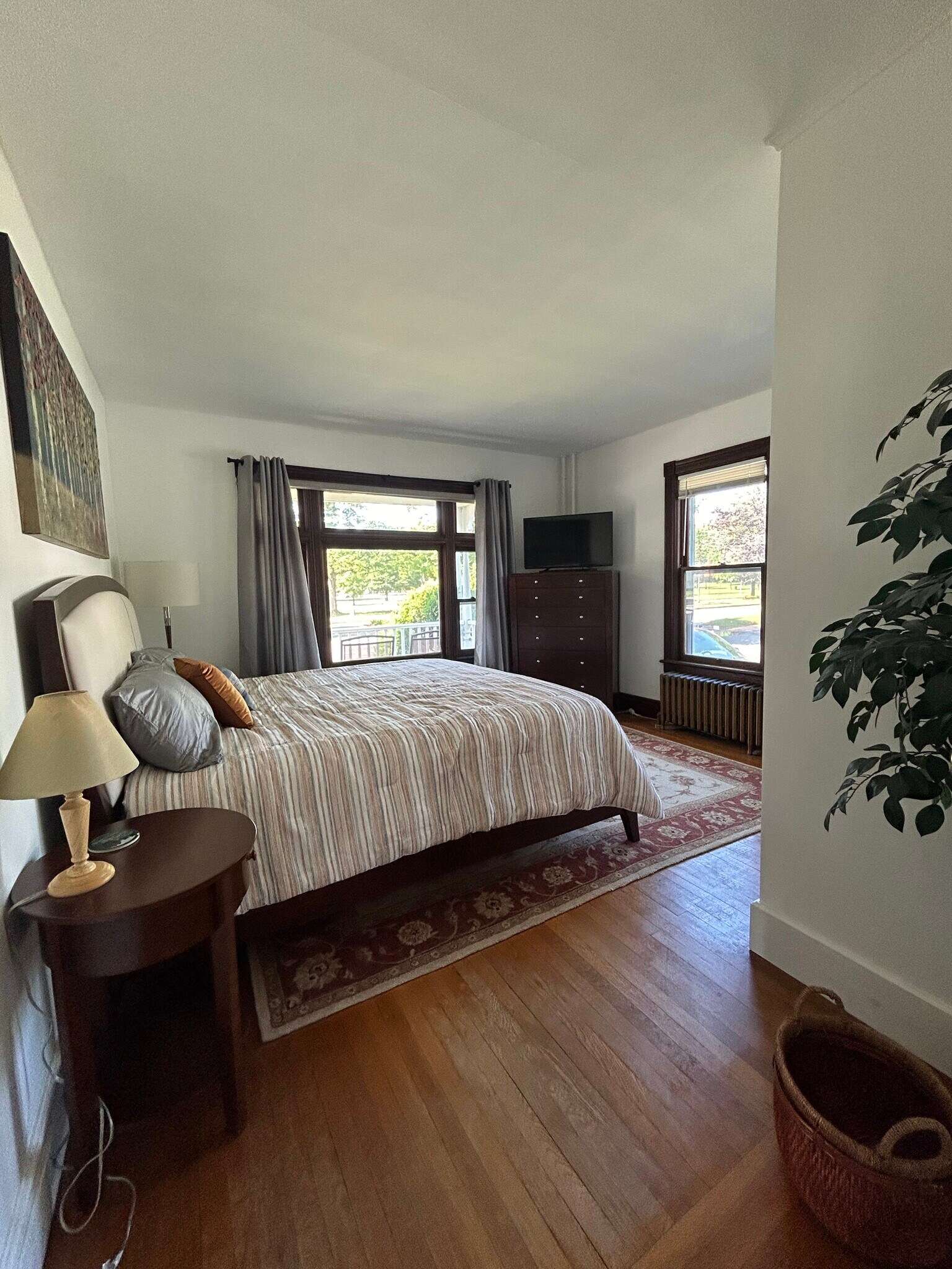 Building Photo - 223 Union Ave