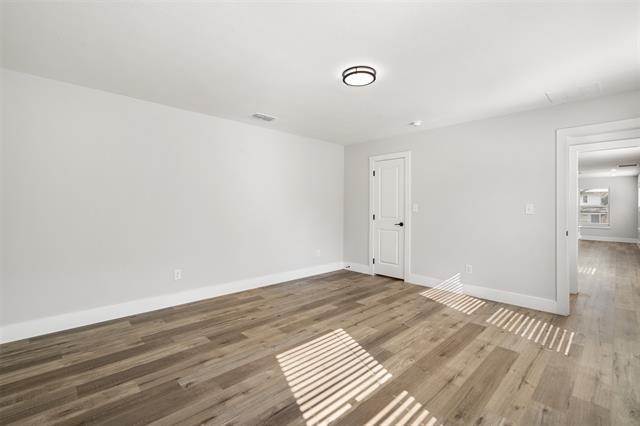 Building Photo - 226 W Bond St