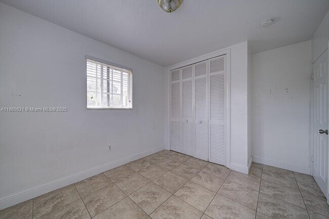 Building Photo - 11250 SW 7th St