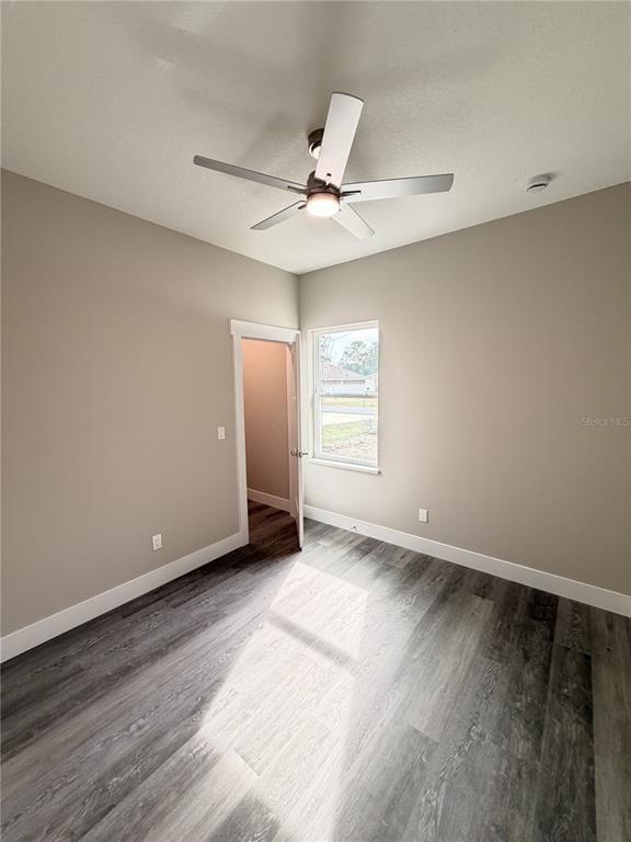 Building Photo - 10 Lyons Pl