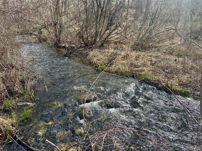 Building Photo - 22 Knight Rd