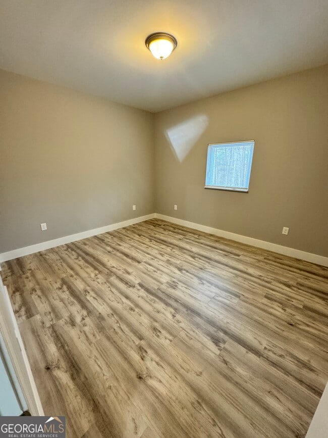 Building Photo - 194 Frank Christian Rd