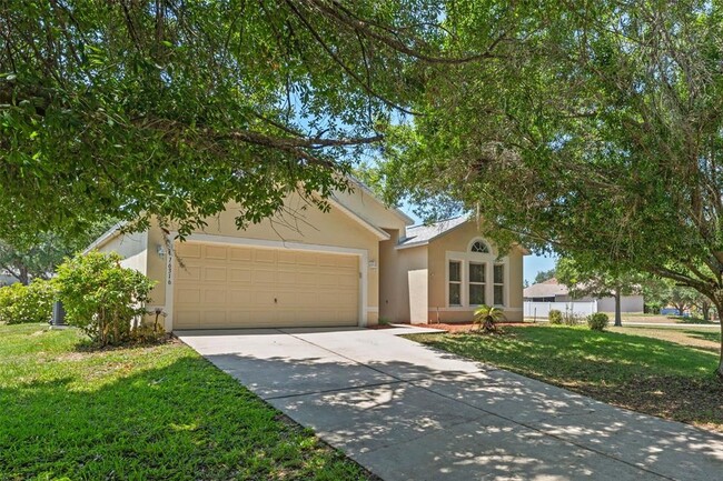 Building Photo - 16316 Meredrew Ln