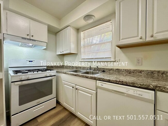 Building Photo - 5606 B St