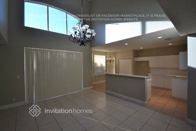 Building Photo - 1530 SW 193rd Ave
