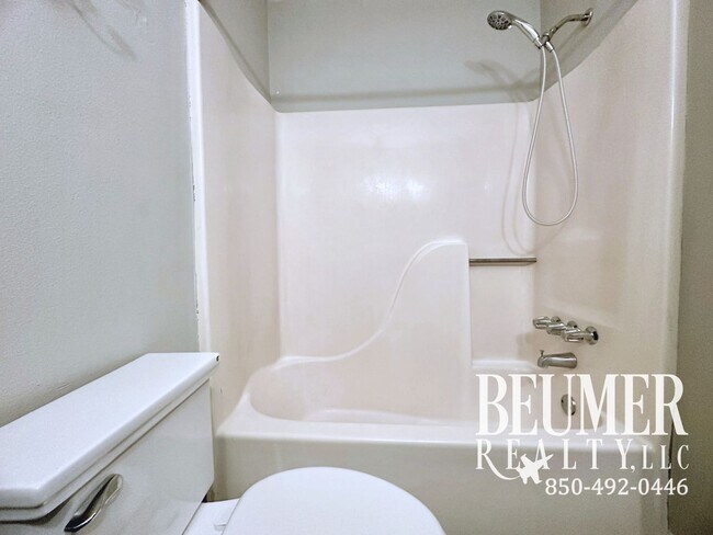 Building Photo - 7215 Spanish Trail