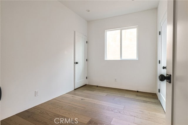 Building Photo - 817 N Orange Grove Ave