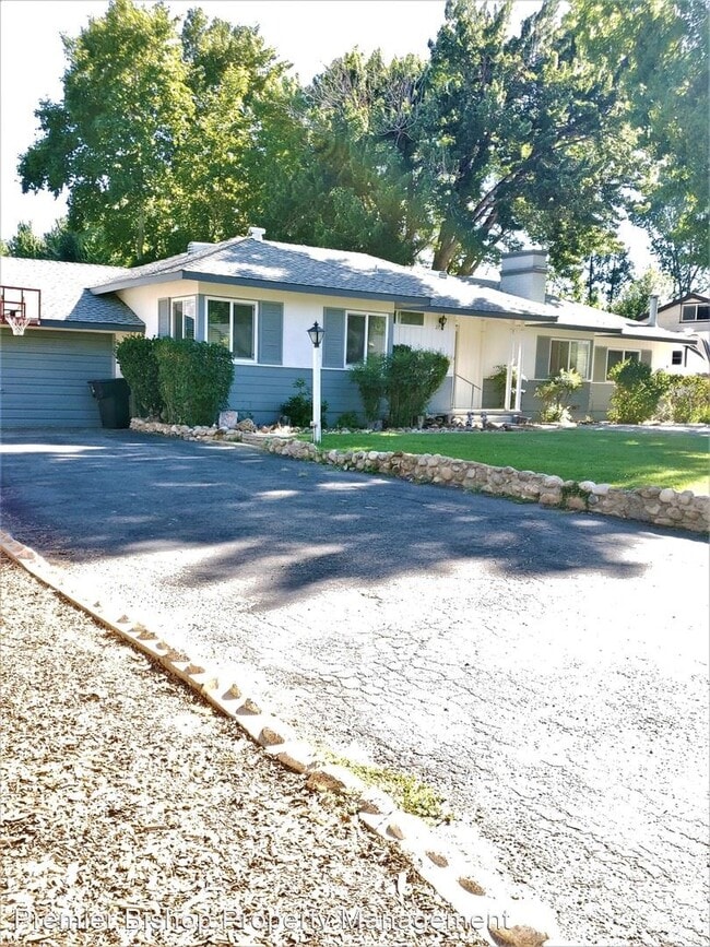 Building Photo - 3 br, 2 bath House - 2750 Highland