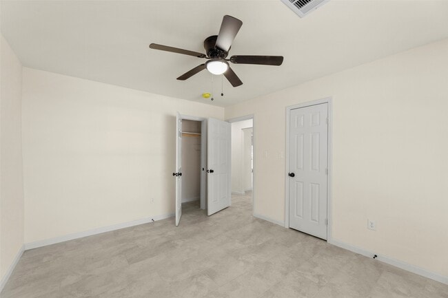 Building Photo - 22019 Kenchester Dr