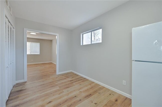 Building Photo - 955 Tilden St NW
