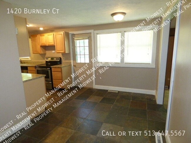 Building Photo - 1420 Burnley Ct