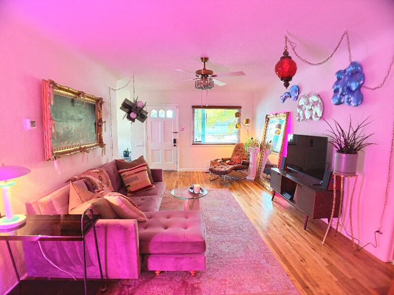 Building Photo - 1735 Yosemite St