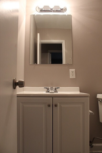 Building Photo - Welcome to this beautiful brick home nestl...