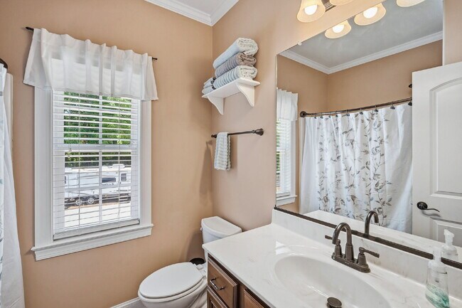 Building Photo - Furnished Pet Friendly Rental in Davie County with Flexible Lease Length!