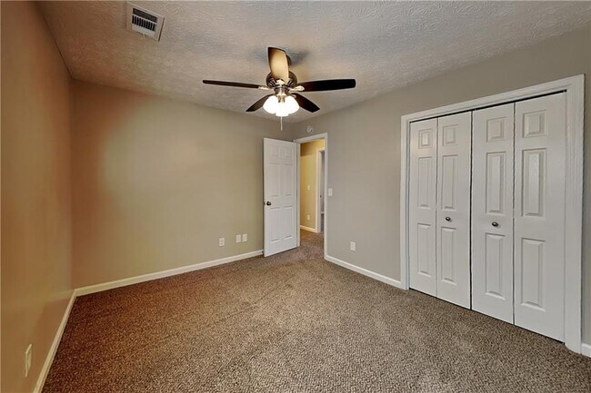 Building Photo - 81 Summerfield Crossing