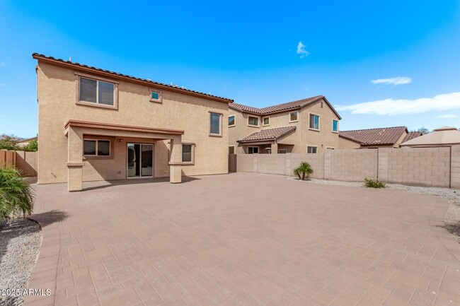 Building Photo - 23561 W Mohave St