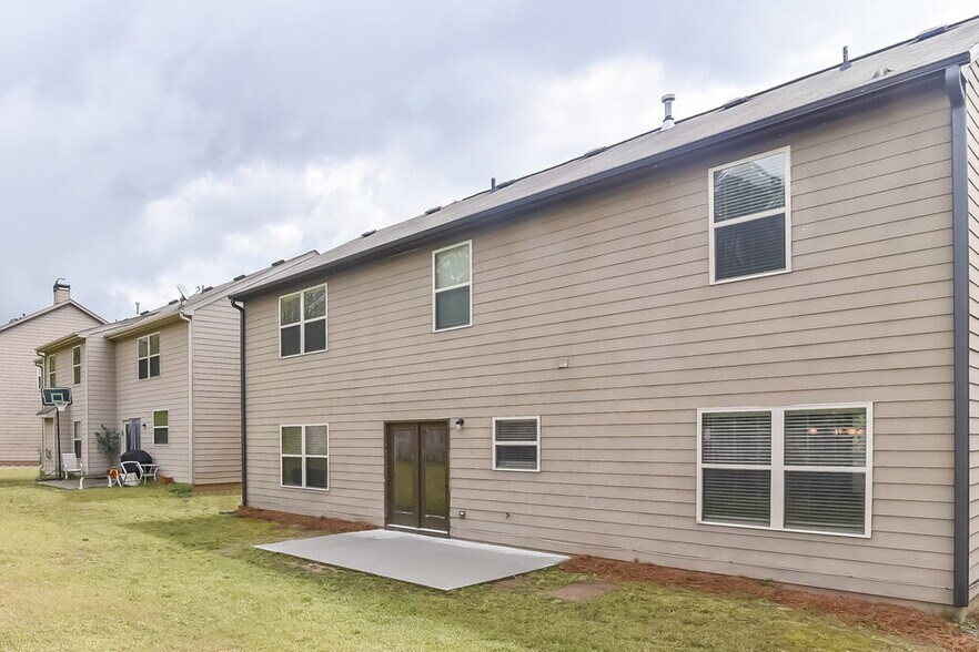 Building Photo - 3096 Montauk Hill Dr NE