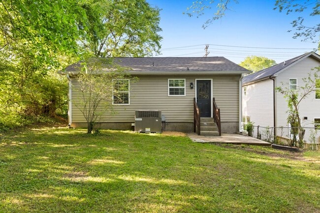 Building Photo - Charming Renovated 2 Bedroom Home with Spacious Yard & Updated Interior