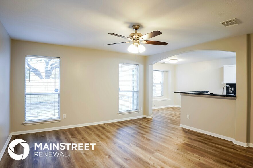 Building Photo - 8206 Prairie Wind Ln