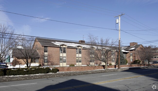 Primary Photo - 1303 Elmwood Ave