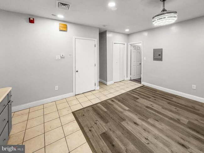 Building Photo - 5341 Market St