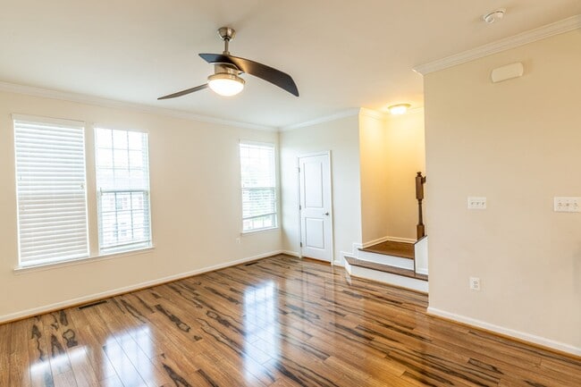 Building Photo - 2023 Verona Ct