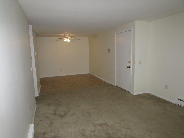 Building Photo - 309 Island Dr