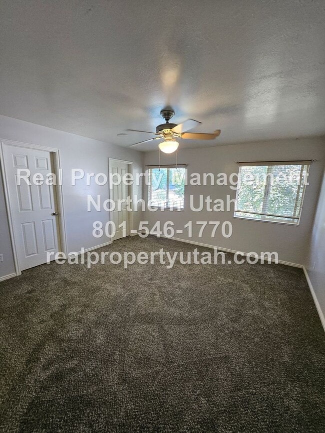 Building Photo - Stunning 7 Bedroom Home in West Point Avai...