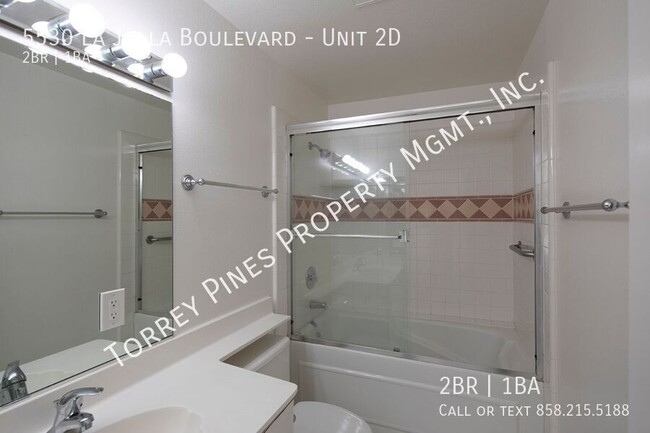 Building Photo - Beautiful 2br Ocean View Apartment in the ...