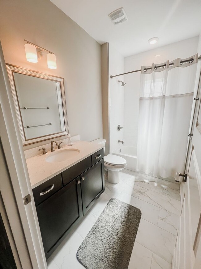 Building Photo - Deer Moss Creek home for RENT!!!