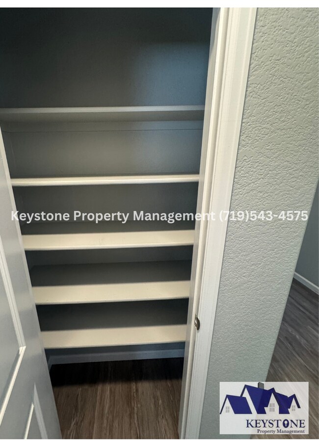 Building Photo - Gated Community - One Level Living  2 Bedr...
