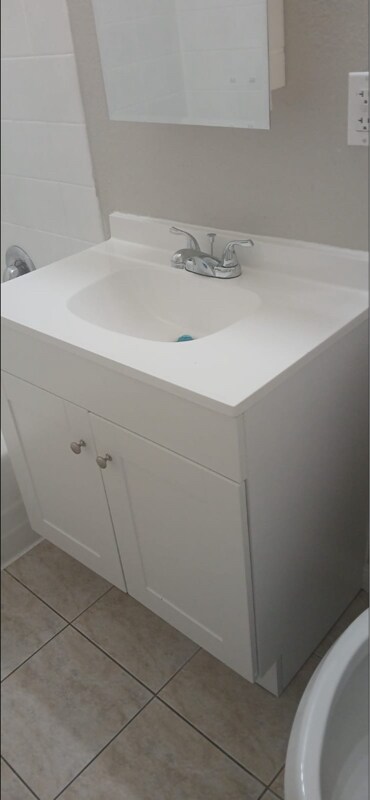 Building Photo - 2022 Castleberry Ln