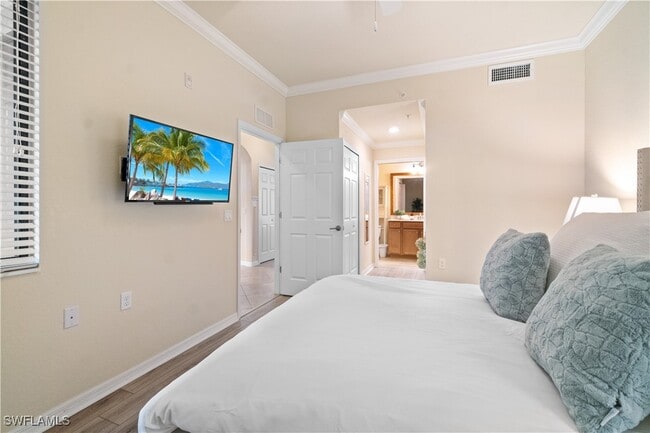 Building Photo - 9727 Acqua Ct