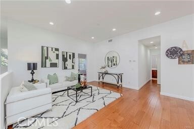 Building Photo - 1134 Elfstrom Dr