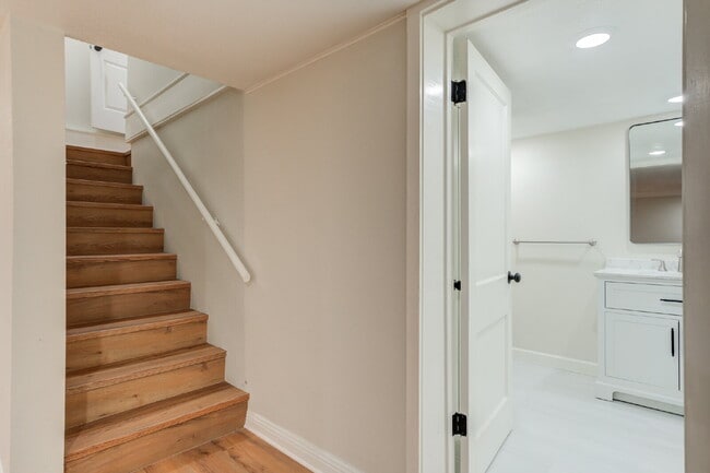 Building Photo - Tech Terrace Pre-Lease for 2026 or available now!