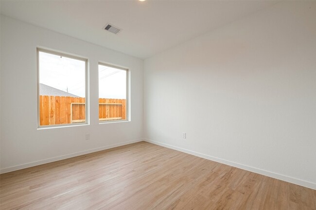 Building Photo - 3106 Elm Br Dr