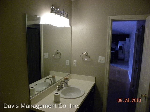 Building Photo - 3 br, 2 bath House - 941 Woodcreek Drive