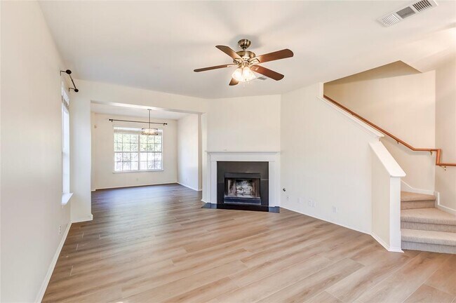 Building Photo - 8116 Forest Heights Ln
