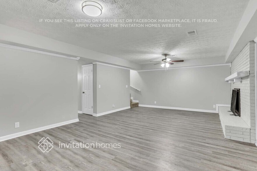 Building Photo - 5003 Cross Ct SW